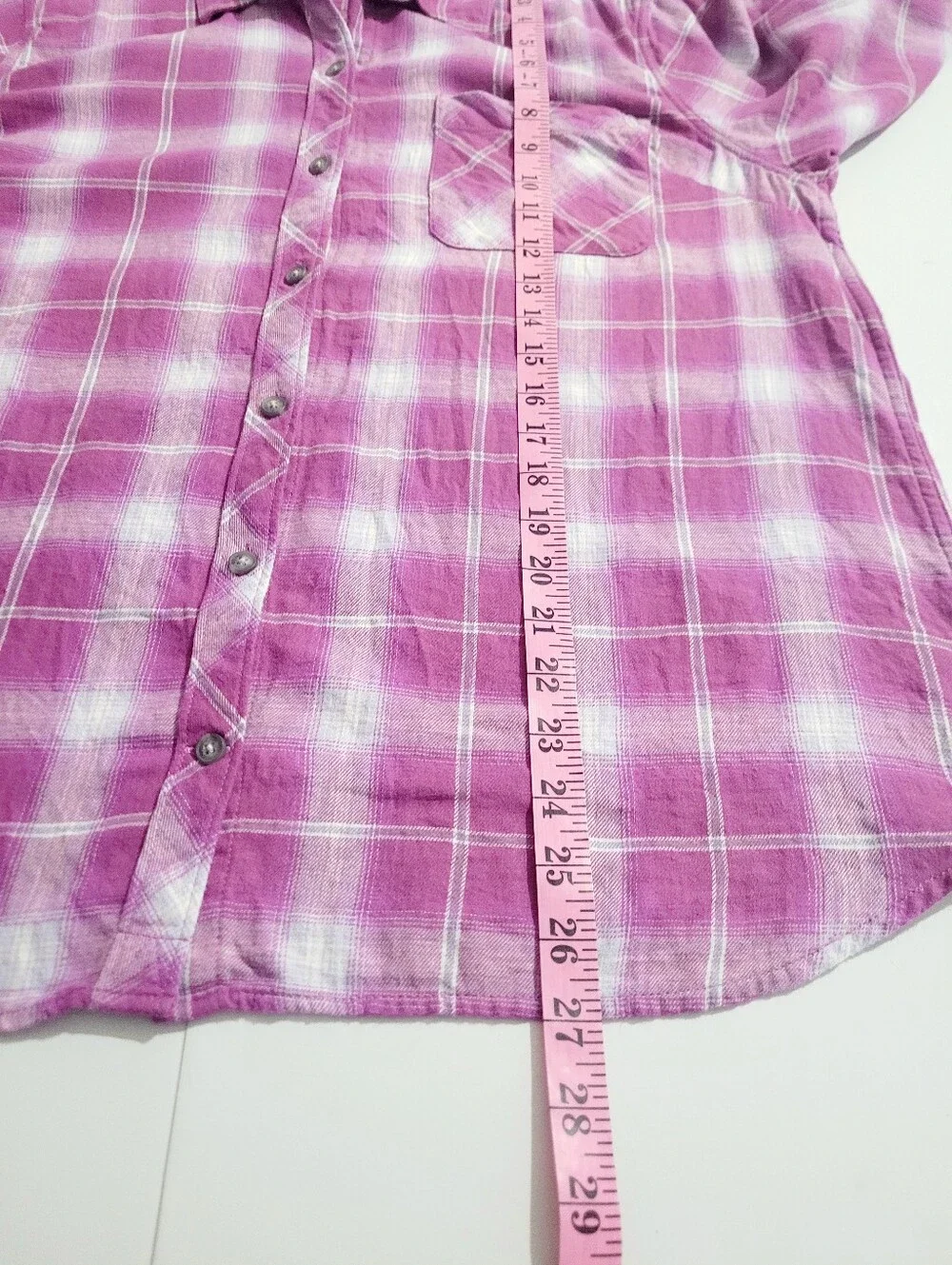 Eddie Bauer Women’s Size XL Pink Plaid Flannel Shirt 100% Cotton Button Front - Picture 7 of 11